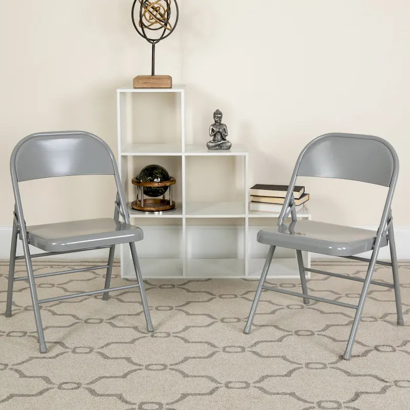Chaise pliante commerciale en métal triple entretoise à double charnière de style moderne
