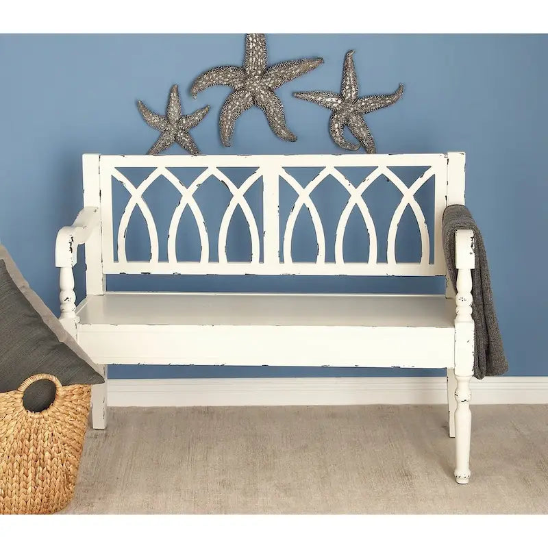 Banc en bois vieilli avec dossier cintré et pieds tournés