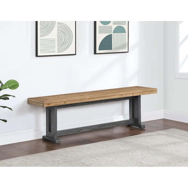Table de salle à manger de style champêtre en bois massif avec finition naturelle