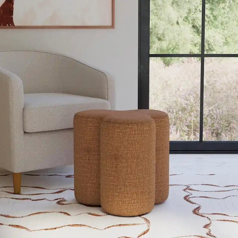 Pouf ottoman capitonné en forme de trèfle pour le salon